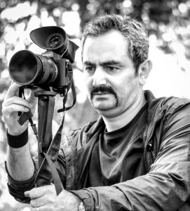 مهدی آزادی برنده جایزه جشنواره کمراایمیج