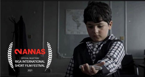 فیلم کوتاه تف